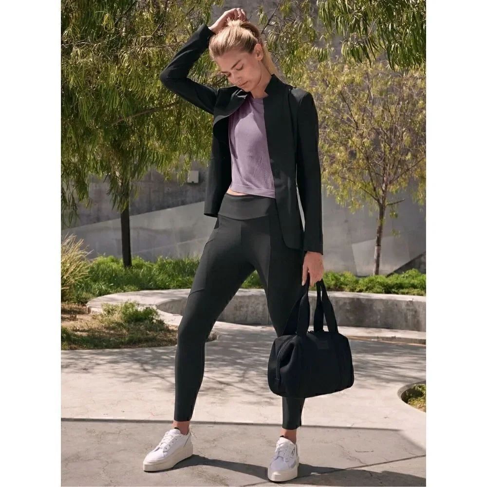 Womens Athleta Stellar City Tight